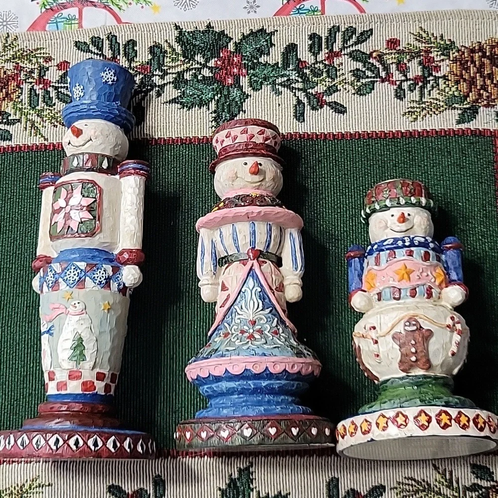 CHRISTMAS CANDLE SET - Picture 4 of 9